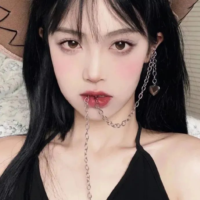 有点可爱的女子高中拷问社